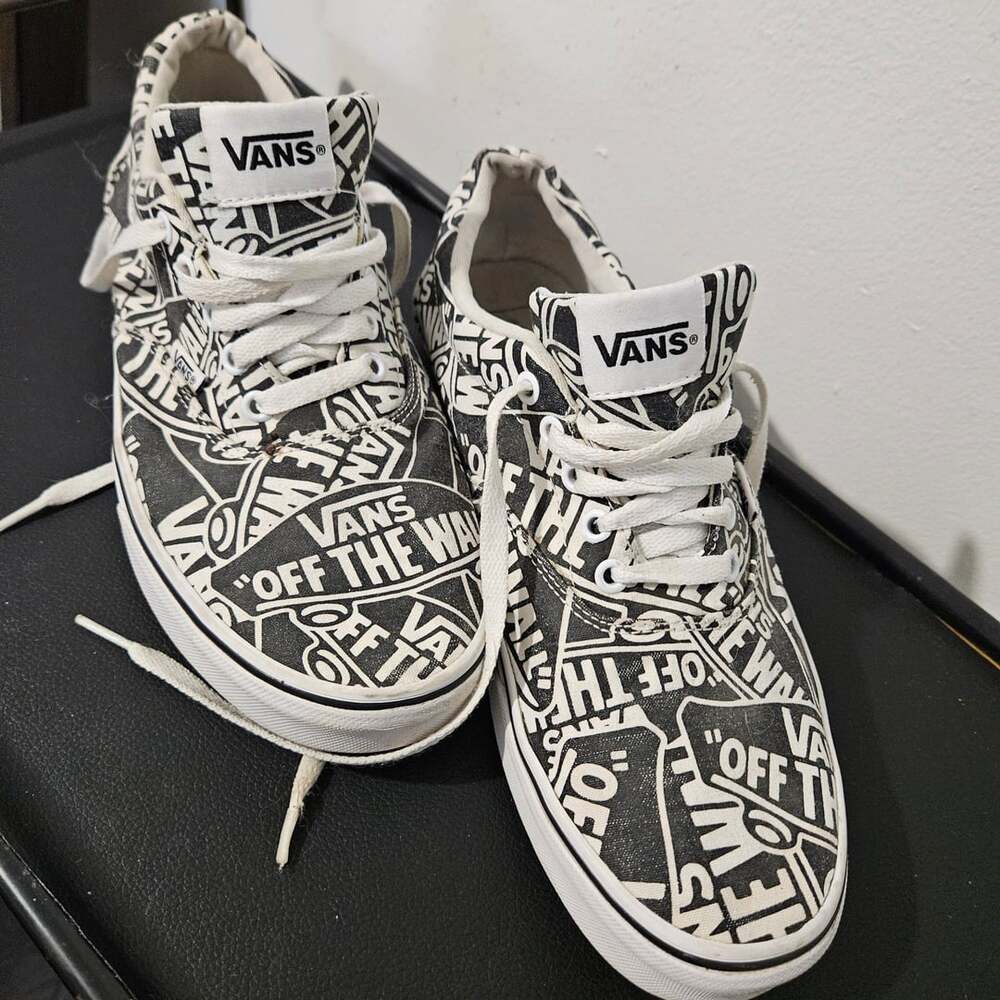 Vans Doheny OTW Repeat Black White Spell Out Sneakers Mens Sz 10.5 woman's Sz 12